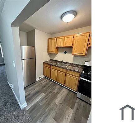 1st image of 2091 S Belvoir Blvd #8