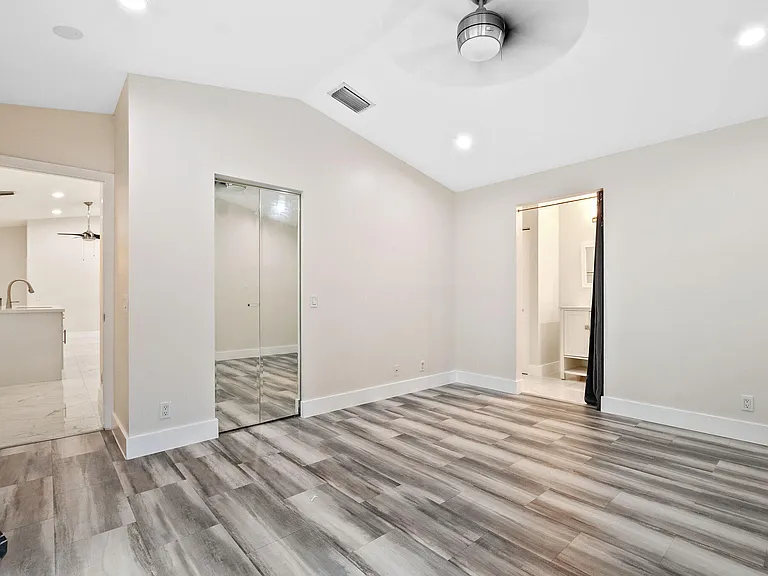 4498 Dogwood Cir — Photo 13