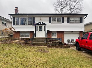 16334 Ridgeland Ave, Tinley Park, IL 60477