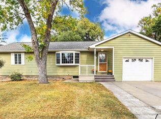 9 E 3rd Ave, Groton, SD 57445