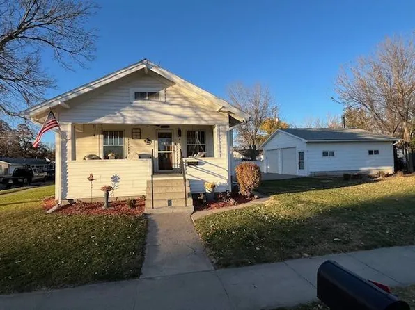 419 W 6th St, Ogallala, NE 69153