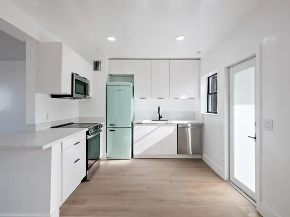 442 NE 71st St #1, Miami, FL 33138