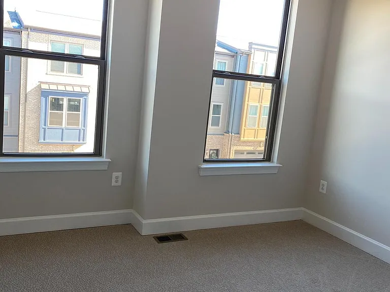 9878 Hopkins Loop — Photo 7