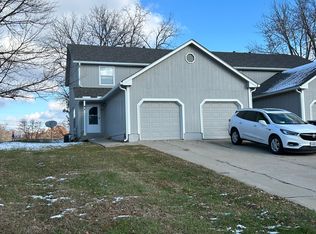 5224 NW 71st St, Kansas City, MO 64151