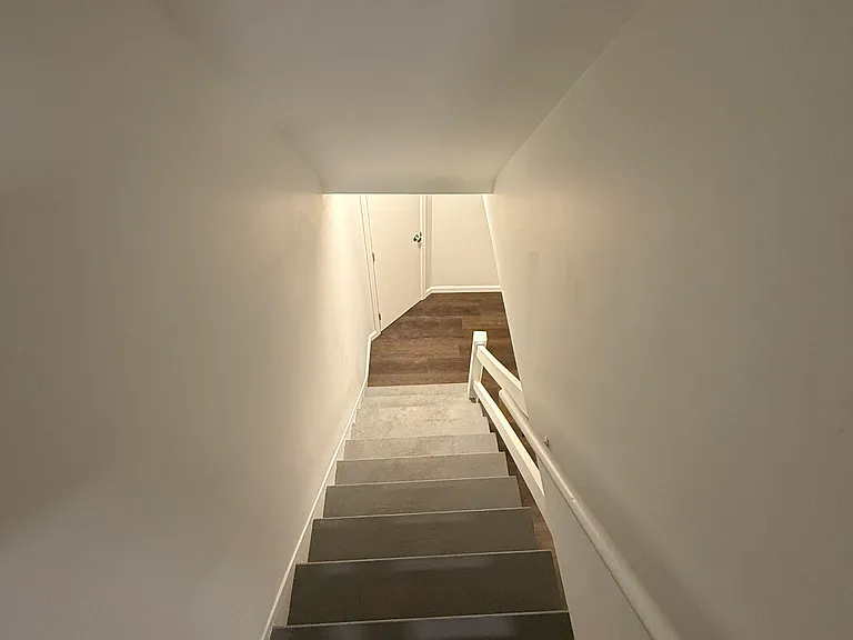 1941 Holborn Rd — Photo 13