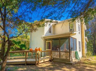 295 Greenwoods Dr, Berkeley Springs, WV 25411