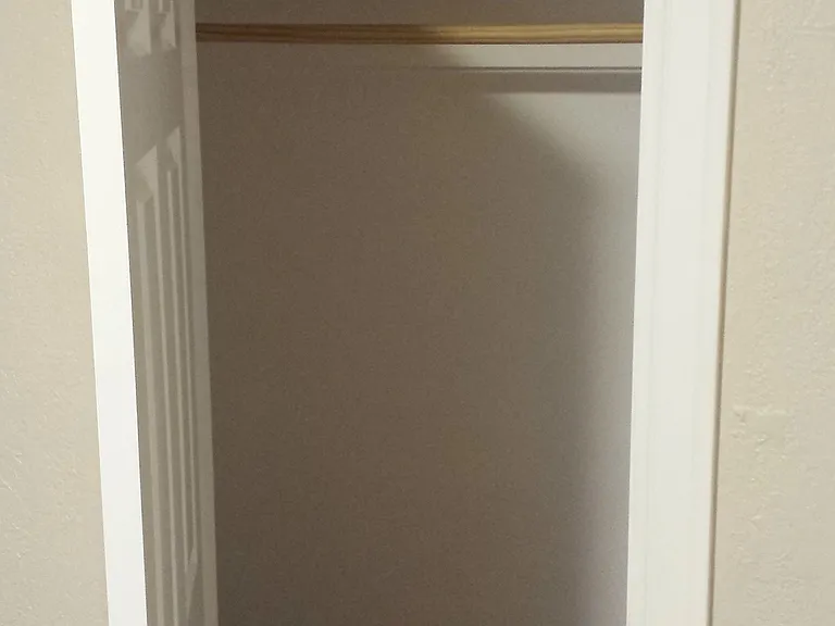 650 Marion St NE #10 — Photo 16