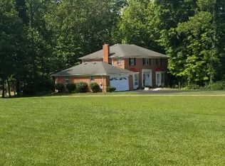 7185 Willowood Dr, West Chester, OH 45241