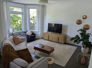 1821 W Barry Ave #3, Chicago, IL 60657