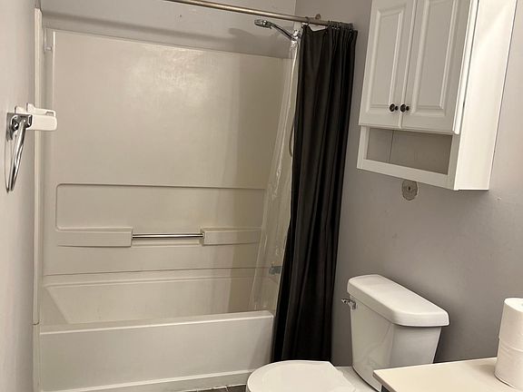 5th image of 1213 Silverstone Dr