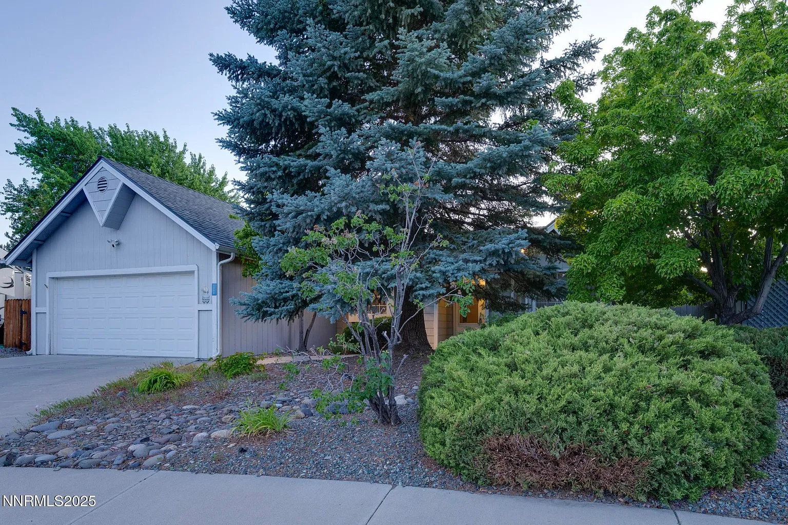 2028 Hamilton Ave photo 1