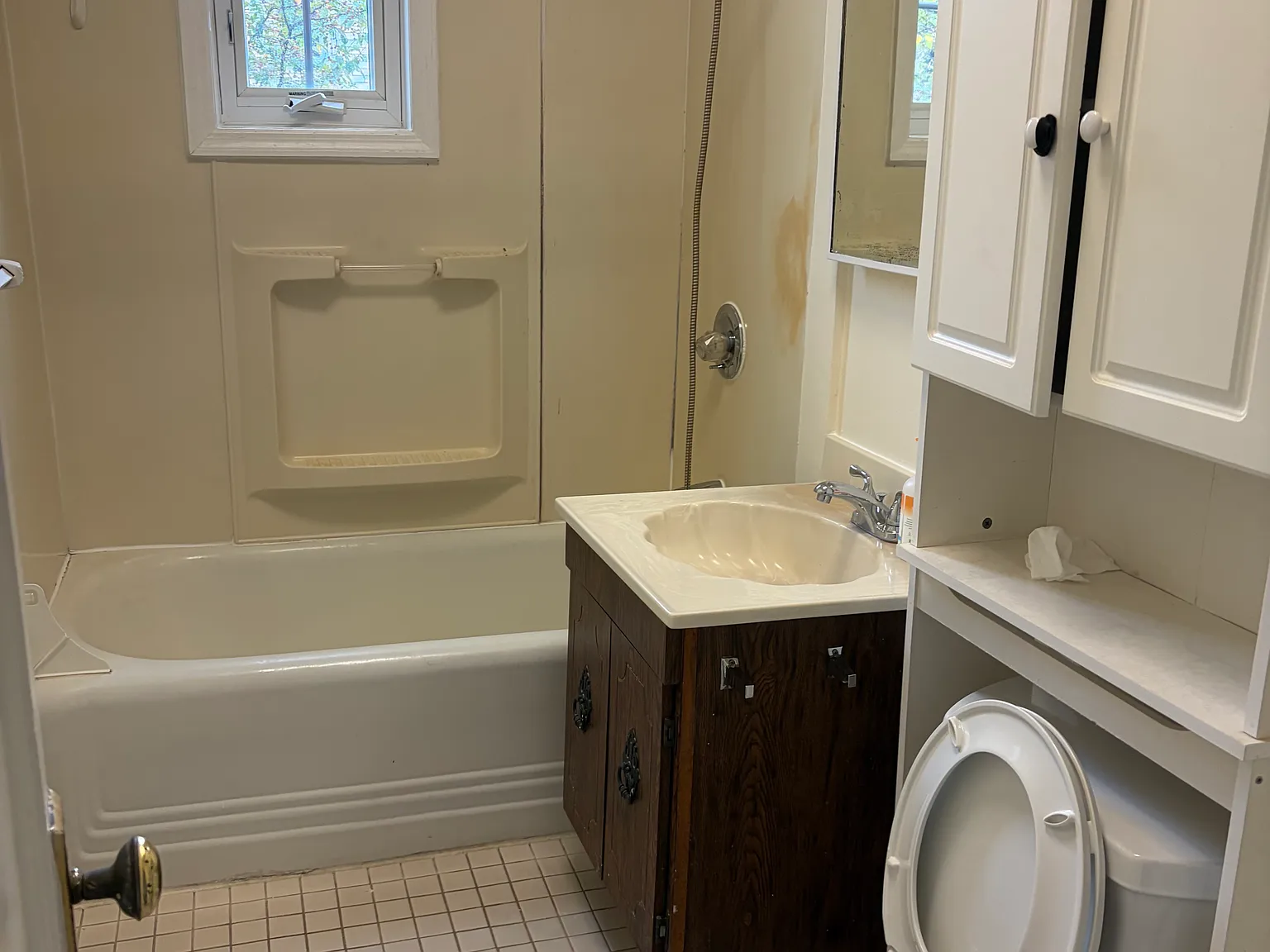 Studio, 450 sqft, $1,800 — Photo 3
