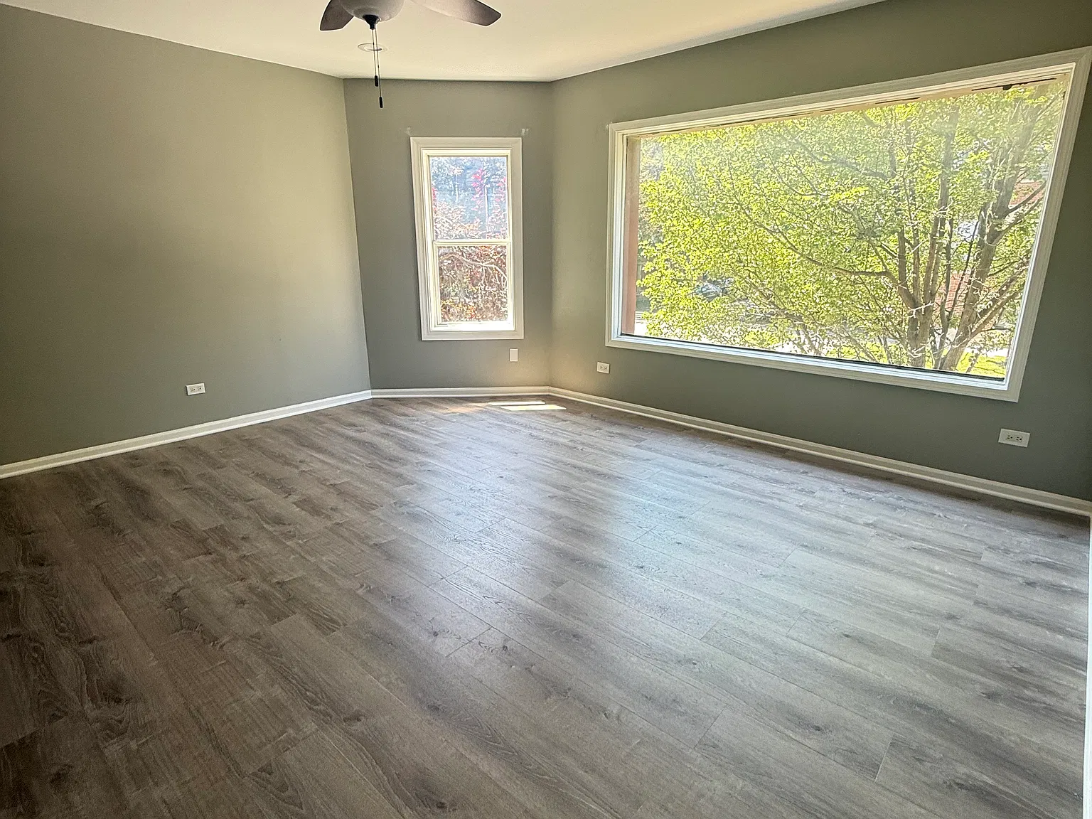 Studio, 850 sqft, $1,350 — Photo 2