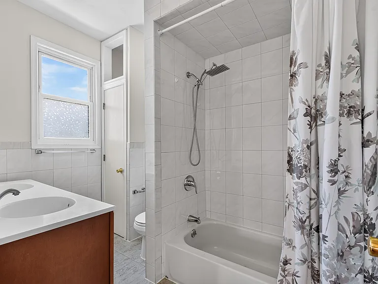 25 W 15th St #5 — Photo 5