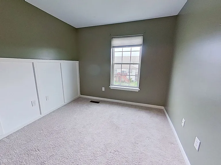825 Rachel Dr — Photo 10