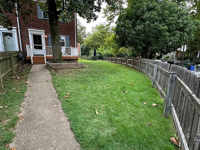 49 E Rosemont Ave — Photo 38