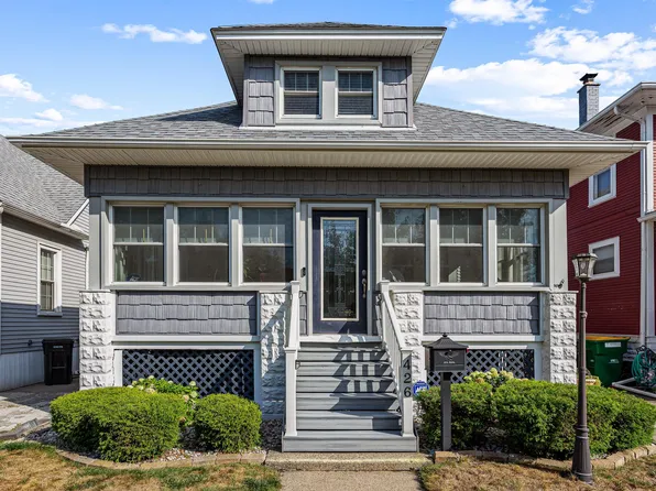 426 Walnut St, Wyandotte, MI 48192