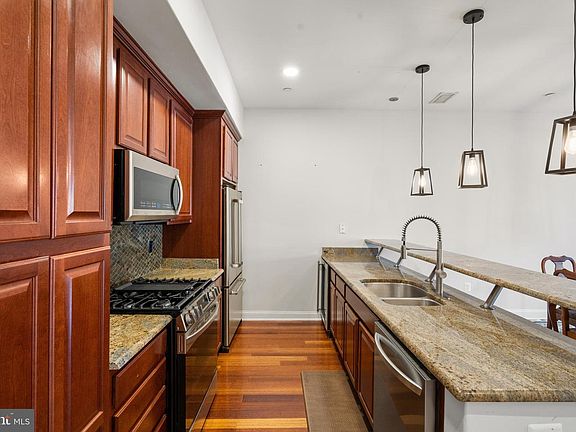 4th image of 1427 Clifton St NW APT 4
