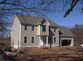 6 Eastwood Rd, Old Saybrook, CT 06475