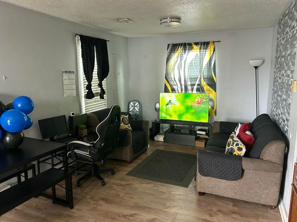 charleston-south-carolina-2082297296 picture