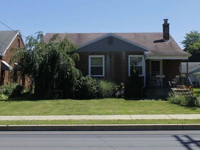 209 Line Ave, Ellwood City, PA, 16117