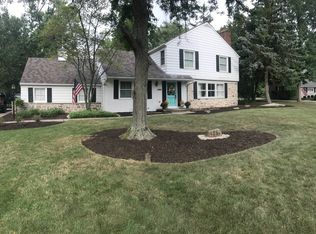 4965 Countryside Rd, Lyndhurst, OH 44124