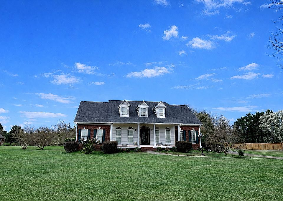 1st image of 2899 N Sharon Church Rd