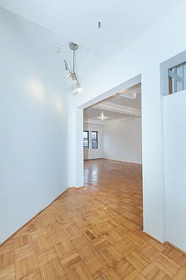 Rented by Voro NYC | media 30