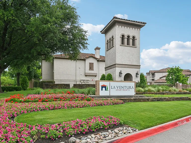 La Ventura Apartments, Plano, Texas