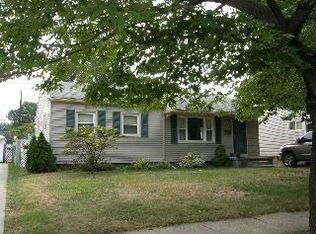 2645 Claredale Rd, Toledo, OH 43613