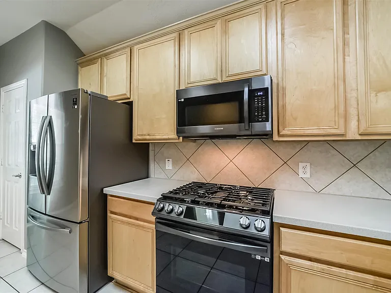 21341 Terreton Springs Dr — Photo 5