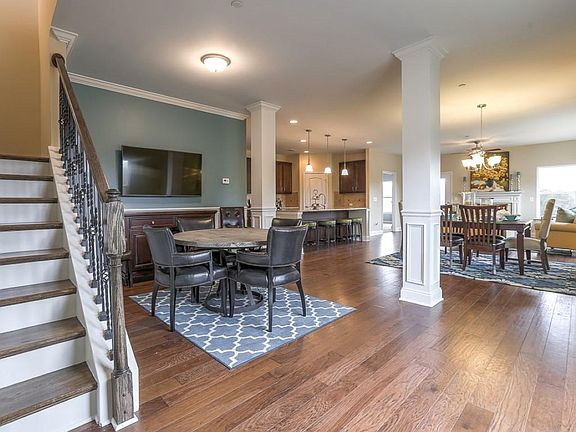 The Jefferson Dining Room This is a model representation, not the actual home