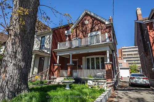 179 Markham St #3 Photo 1