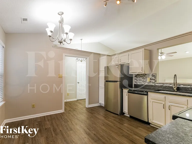 20839 Summitt Rd — Photo 7