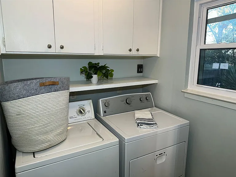4905 Placid Pl — Photo 9