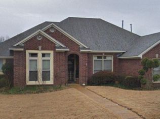 5136 Overview Rdg, Memphis, TN 38141