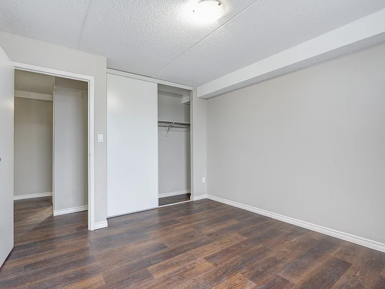 46 Gale Cres — Photo 15