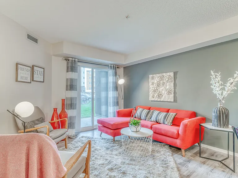 905 Evanston Dr NW — Photo 33