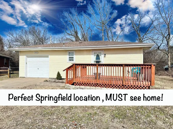 2501 E Pine Grove Place, Springfield, MO 65804