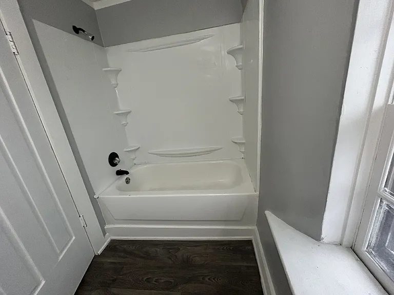 3678 Main St #5 — Photo 6