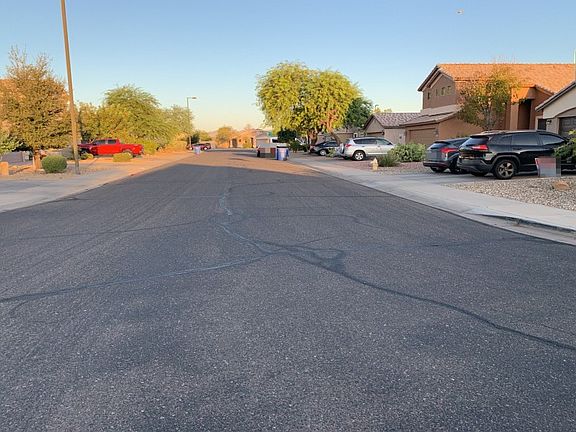 4th image of 5903 N 138th Ave