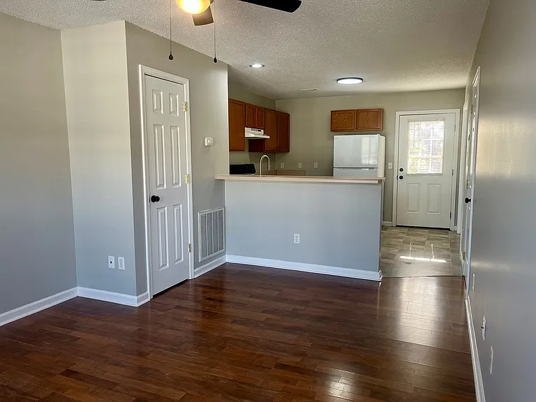 346 Old Gray Station Rd — Photo 21