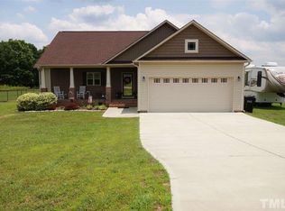 61 Crystal Creek Dr, Clayton, NC 27520