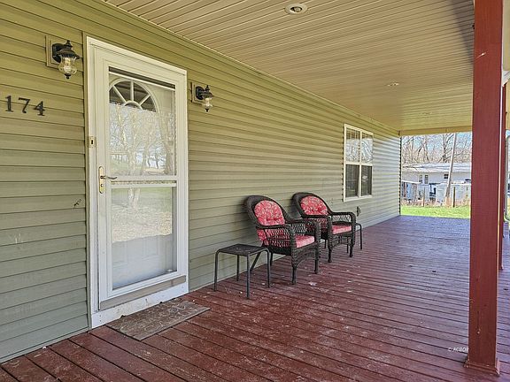 3rd image of 174 Walker Rd