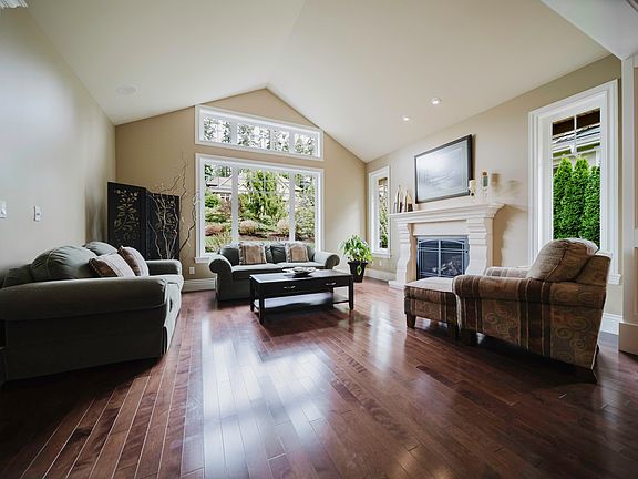 5th image of 1056 Ravenswood Dr