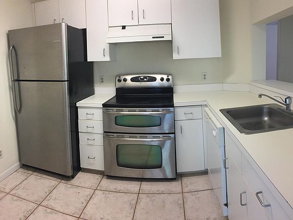 3rd image of 1003C Coral Springs Dr #1003C