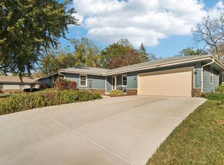 4333 Farmington Ln, Racine, WI 53403