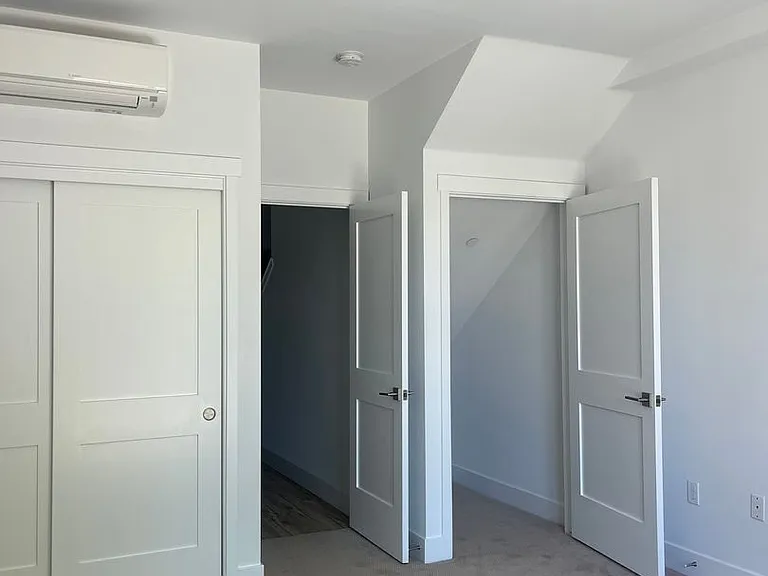Emerald Ridge Apartments — Photo 25