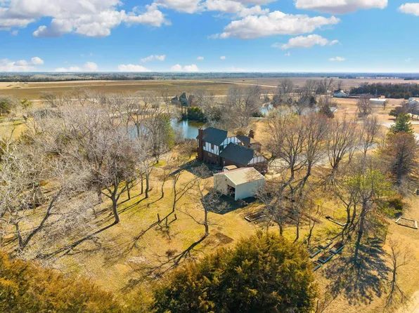 6826 SW Autumn Trail Rd, Augusta, KS 67010
