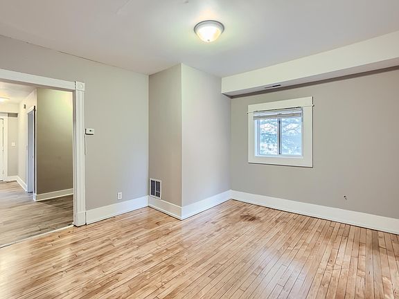 4th image of 568 Farrington St APT 2